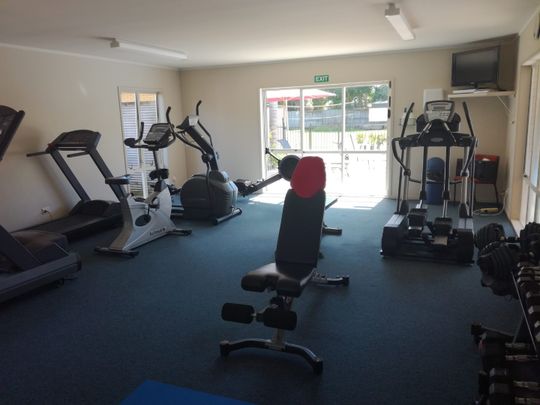 Wow New Carpet - Papamoa - Photo 1