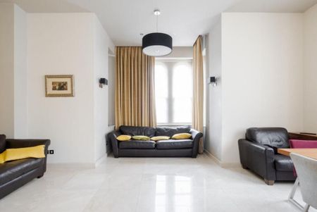 4 bedroom apartment to rent - Photo 3