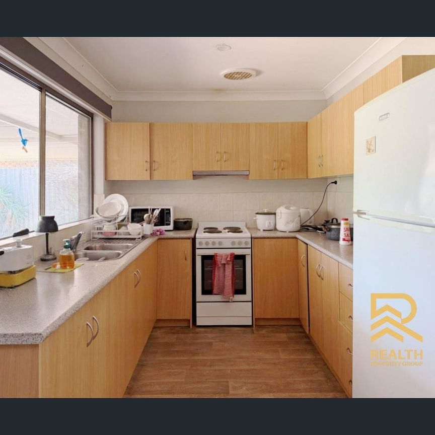 29 Ravenslea Drive, Parkwood, WA 6147 - Photo 1