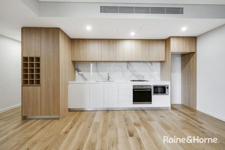 Two Bedroom Apartment in St Peters - Photo 4