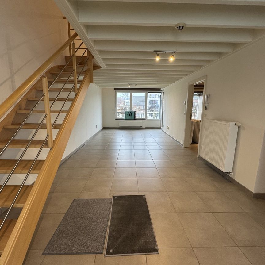Rustig gelegen duplex met 1 slpk en mezzanine - Photo 1
