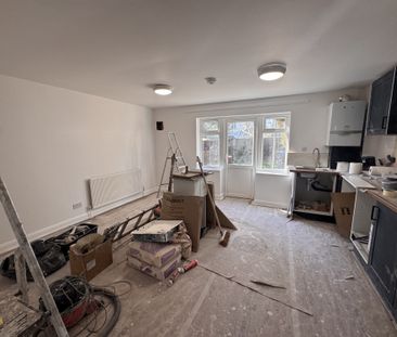 Sydney Road, Middlesex, TW14 - Photo 3