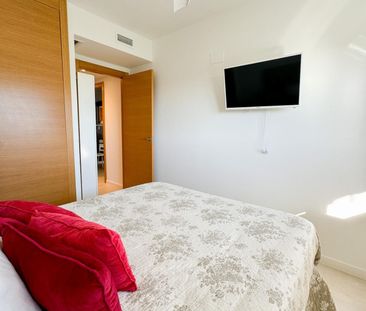 Apartamento de alquiler en Tramuntana, Playa del Puig - Photo 6