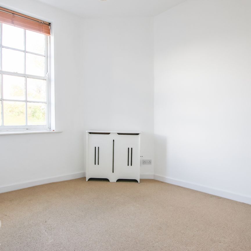 1 bedroom Apartment for rent - Photo 1