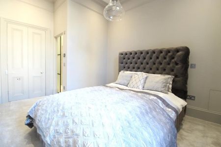 Bon Accord Crescent, Aberdeen, First Floor, AB11 - Photo 4