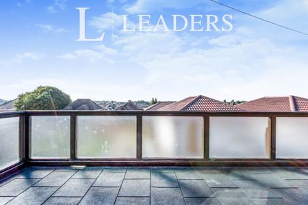 3 bedroom apartment to rent Havant Road, Drayton, Portsmouth, PO6 - Photo 3