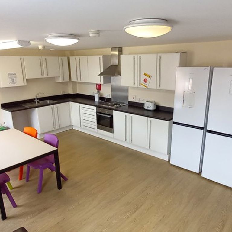 Hawkins Road Unit 4 Rm 5, Earlsdon - Photo 1