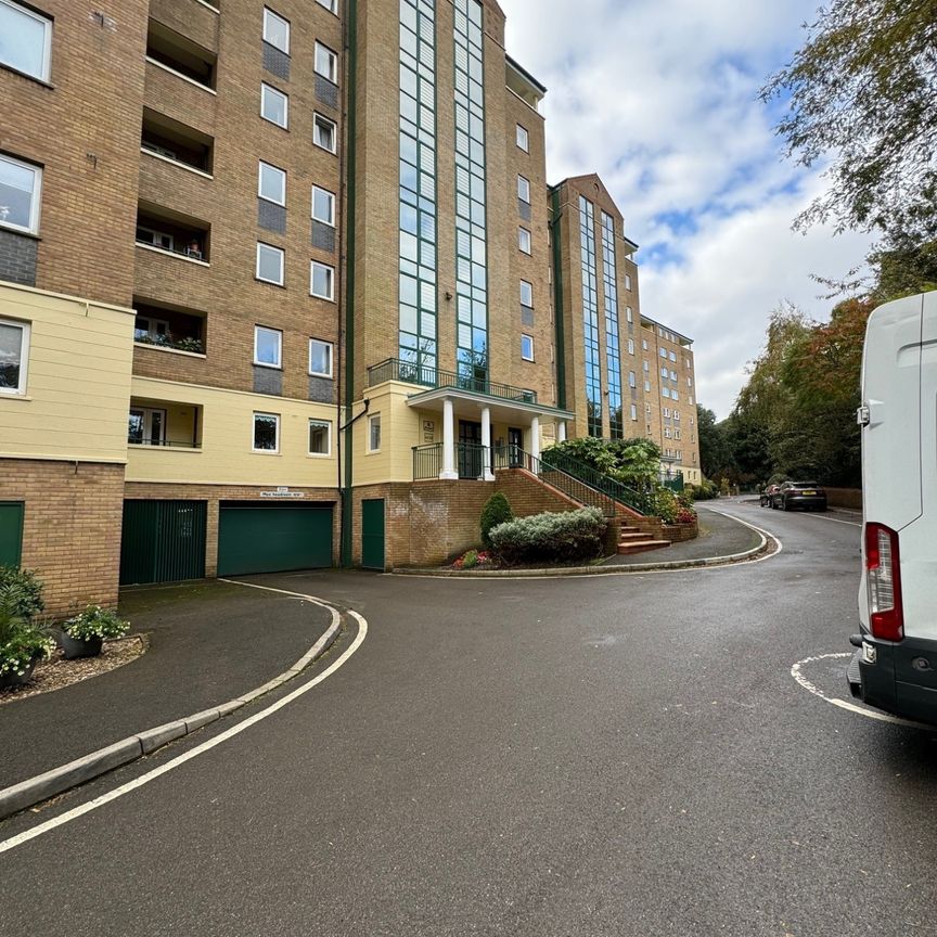 Keverstone Court, Bournemouth, Dorset, BH1 - Photo 1