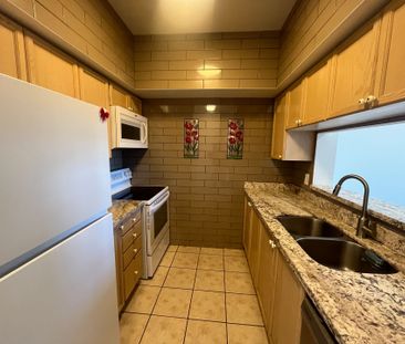 For Lease - 650 Lawrence Avenue Unit# 813, Toronto, Ontario - Photo 2