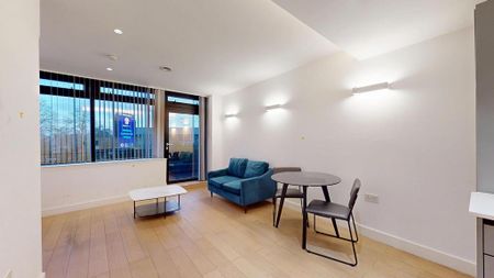 1 bedroom ground floor flat to rent - Photo 2