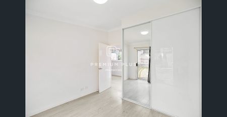 GRANNY FLAT IN GREAT LOCATION - ENTRANCE VIA REAR LANE WAY (CORNER OF HUGH ST) - Photo 4