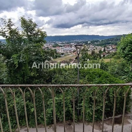 Location Appartement 4 pièces 89 m2 à Lons-le-Saunier - Photo 4