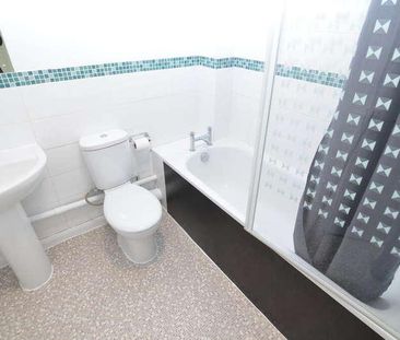 The Park, Sidcup, DA14 - Photo 2