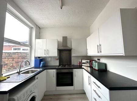 Property To Rent Vincent Street, St. Helens, WA10 | 2 Bedroom House through Little Estate Agents - Photo 3