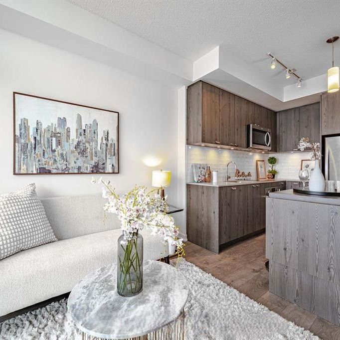 For Lease - 56 Forest Manor Road Unit# 2008, Toronto, Ontario - Photo 1