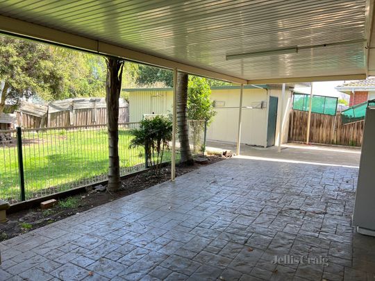 25 Ulm Street, Laverton - Photo 1