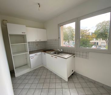 A LOUER – Libre immédiatement. Appartement T3 Spacieux et Lumineux ... - Photo 3
