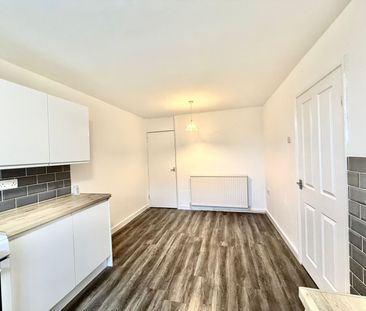 Home - Rooms - 3 Bedroom semi-detached to rent in Denman Road, Wath... - Photo 6