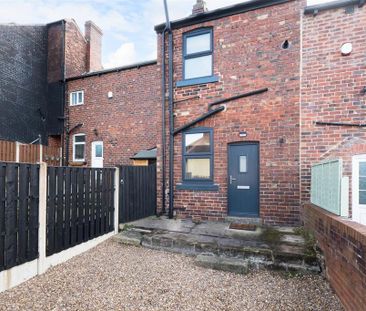 1 bedroom semi-detached house to rent - Photo 3