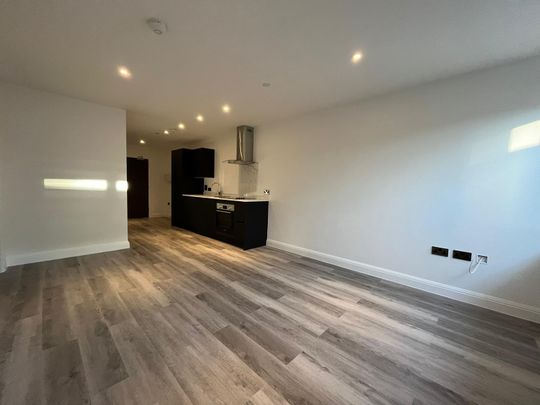 2 bedroom flat to rent - Photo 1