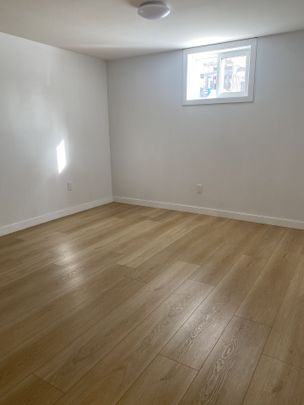 For Lease - 11 Caribou Crescent, Guelph, Ontario - Photo 1