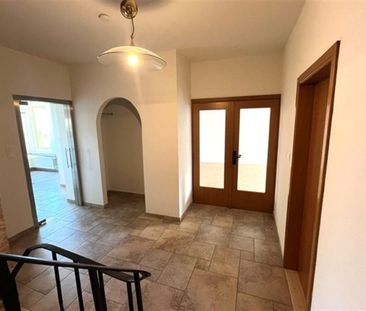 Huis te huur in Hoogstraten voor € 2.050 met 4 slaapkamers - Photo 3