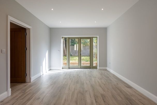 2 bedroom house to rent - Photo 1