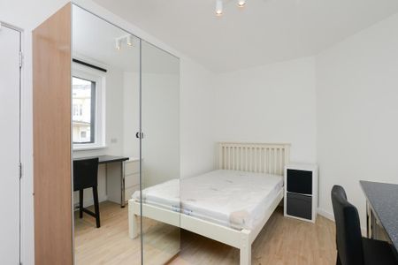 5 bedroom terraced house to rent - Photo 2