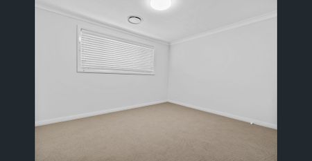 Stunning large family home - Photo 3