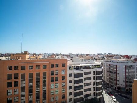 Carrer de Carcaixent, Valencia, Valencian Community 46007 - Photo 5