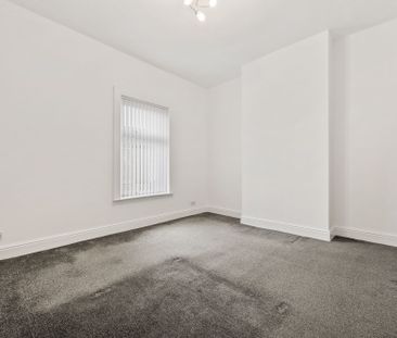 2 bed terraced house to rent in Bleakley Street, Manchester, M45 - Photo 4