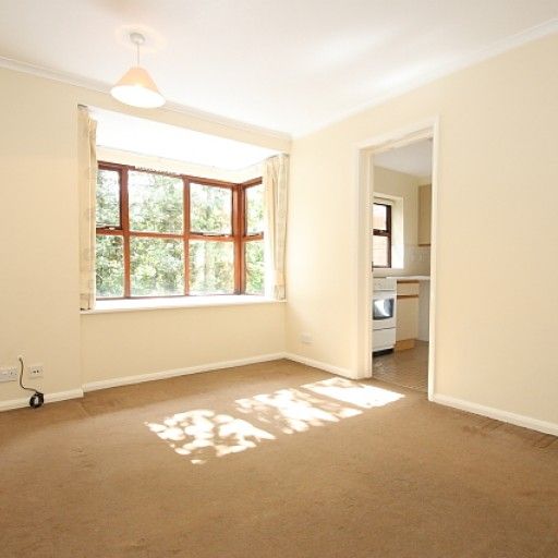 Mount Hermon Road, Woking - Photo 1