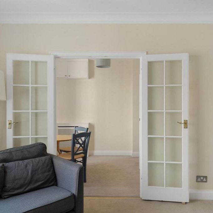 2 bedroom flat to rent - Photo 1