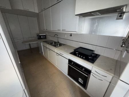 2 bedroom luxury Flat for rent in São Domingos de Benfica, Lisbon - Photo 5