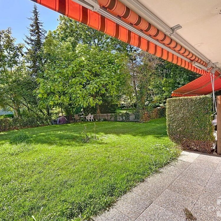 Proche du centre ville appartement de 3 pièces au rez-de-chaussée - Photo 1