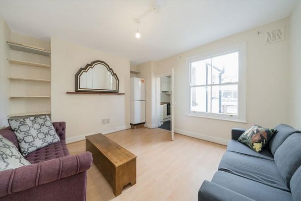 3 bedroom flat to rent - Photo 1