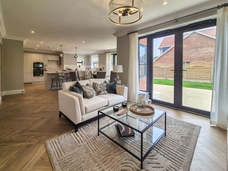 Sabre Close, CM6, Felsted - Photo 5