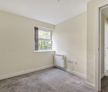 Wye River Studios, Buckinghamshire, HP11 - Photo 2