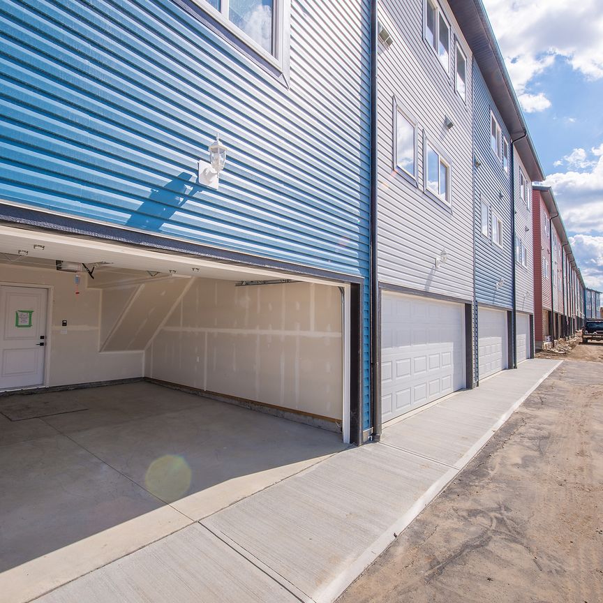 Breeze On Maple Way - Photo 1