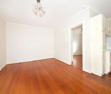 Perfect Location! - Photo 1