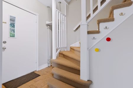 For Lease - 395 Glenholme Avenue, Toronto, Ontario - Photo 2