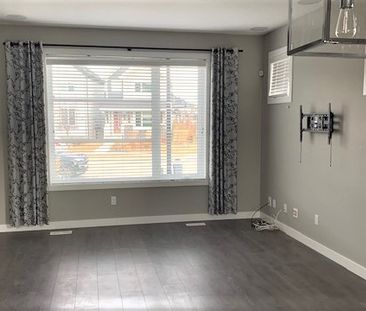 Modern 2 Bedroom Home With Dual Master Suites | Cavanagh | Double G... - Photo 1