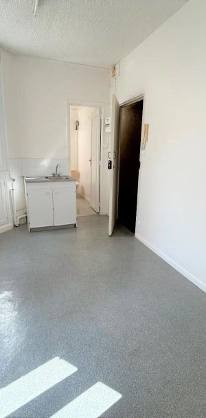 Appartement à louer 1 pièce 18.15m² - Photo 1