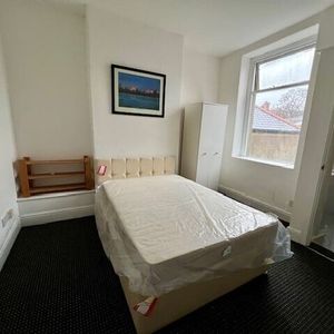 Lower Cathedral Road - Photo 2