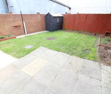 3 bedroom bungalow to rent - Photo 2