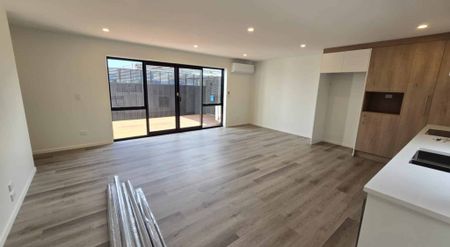 Brand New Townhouse - Photo 2