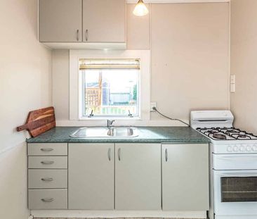 WHANGANUI EAST - 3 BEDROOMS - Photo 4
