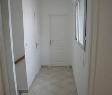 Location Maison 4 pièces 87m² - Photo 4