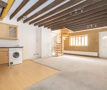 2 bedroom semi-detached house to rent - Photo 4