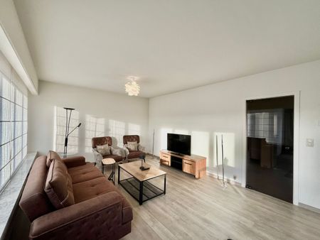 Gerenoveerd 2-slaapkamer appartement incl garage - Photo 5